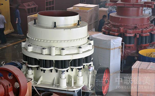 北京液压圆锥破碎机现场视频图片