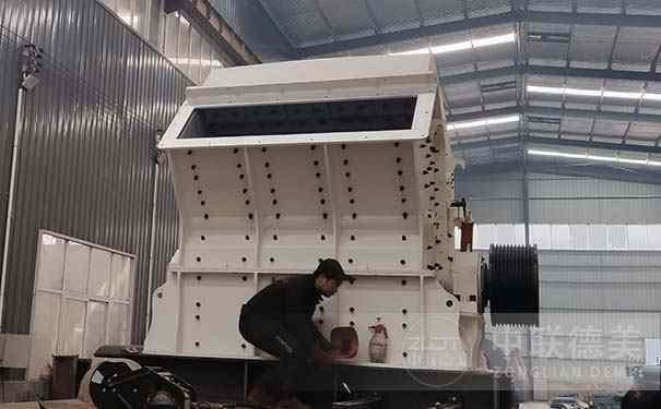 黑龙江反击破碎机