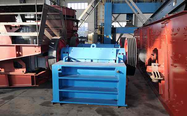 多缸液压圆锥破碎机有什么用?