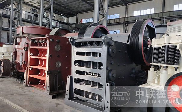 什么是重锤式破碎机?