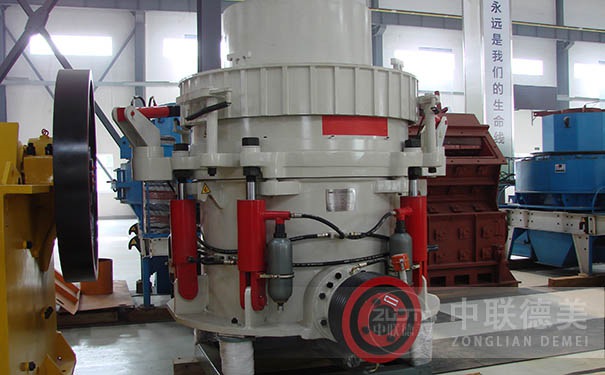 多缸液压圆锥破碎机怎么样?