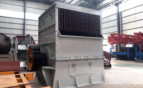 锤式破碎机2500元