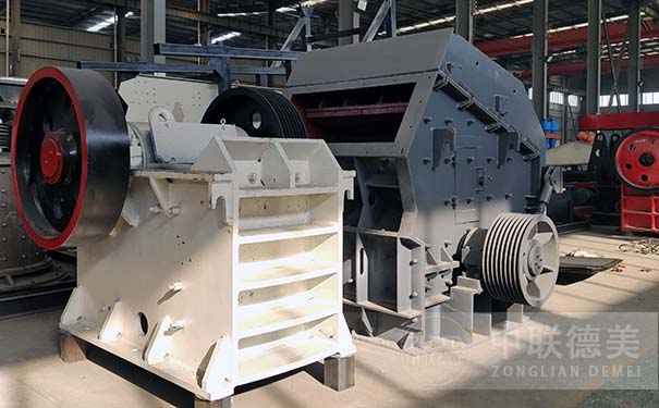 立式冲击破碎机工作原理